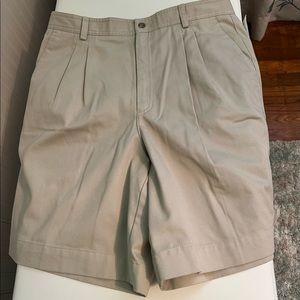 𝅺liz Claiborne Shorts